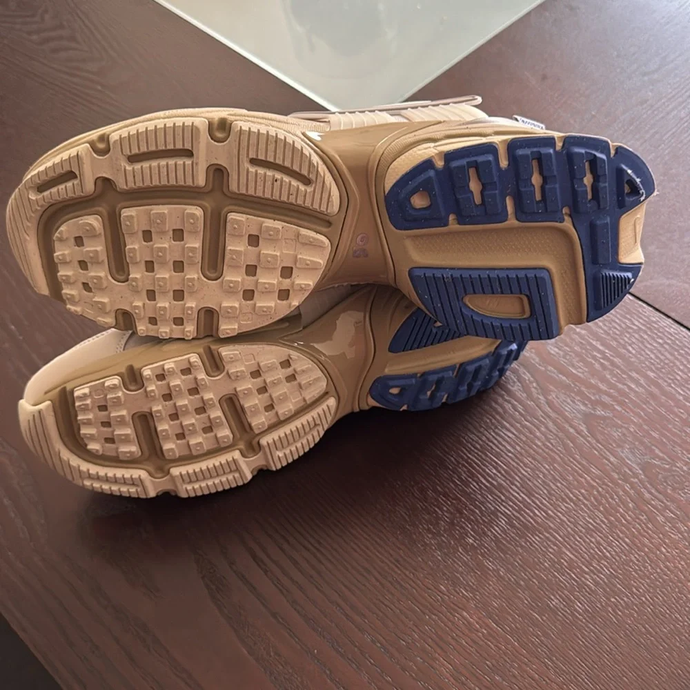 Nike V2K GTX Beige and Gray AND BLUE Sneakers - Picture 3 of 4